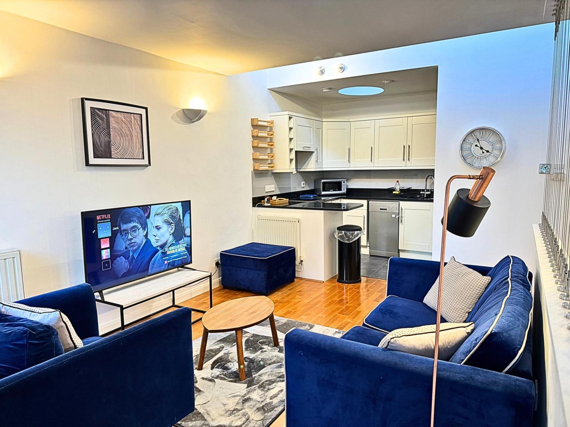 The Heart Of Kensington Mews - 3 Bedrooms House-Private Entrance-Hyde Park Walk Away-Green Park 9 Minutes Underground- The Best Of London With Glamour Of Kensington Dış mekan fotoğraf